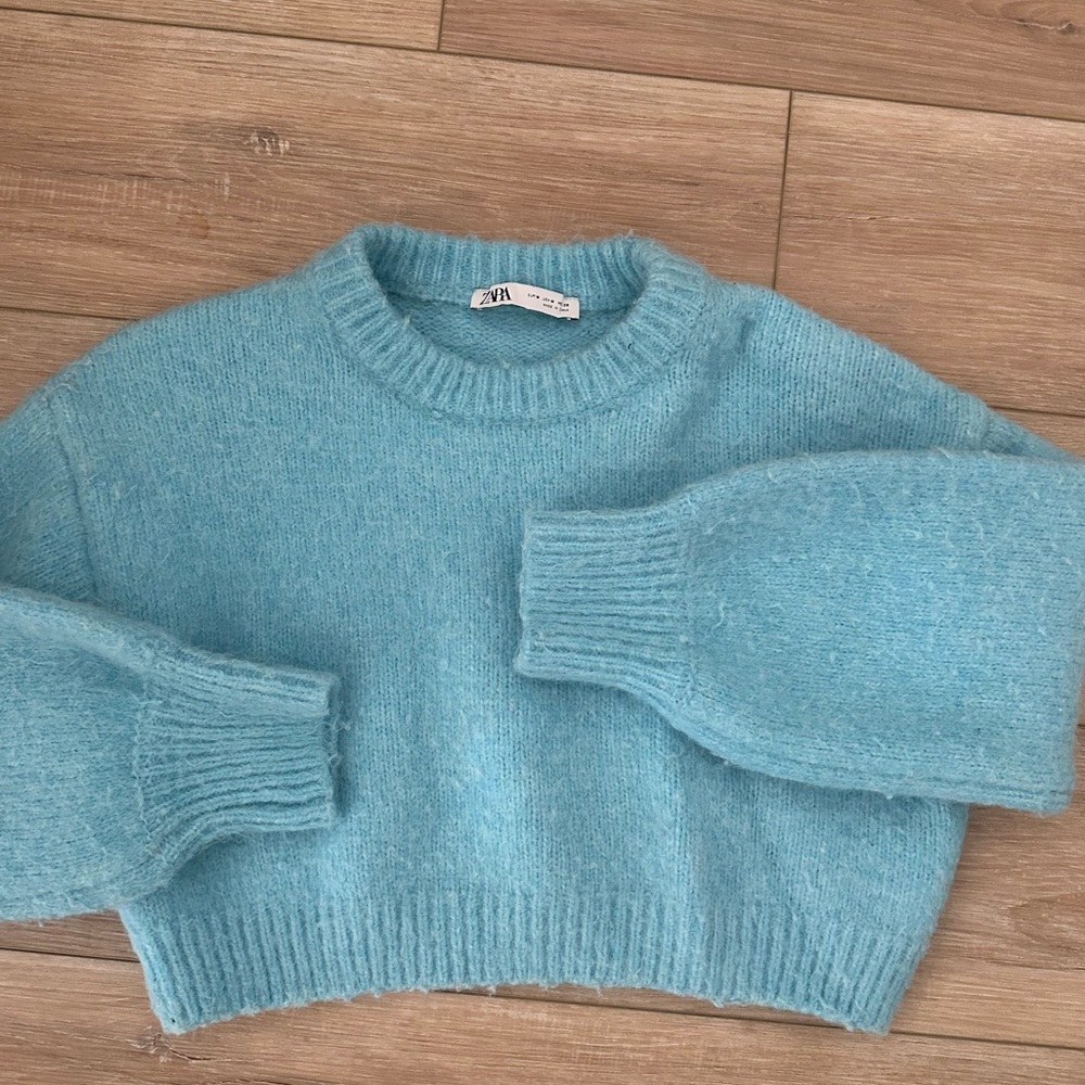 Zara chunky cropped sweater